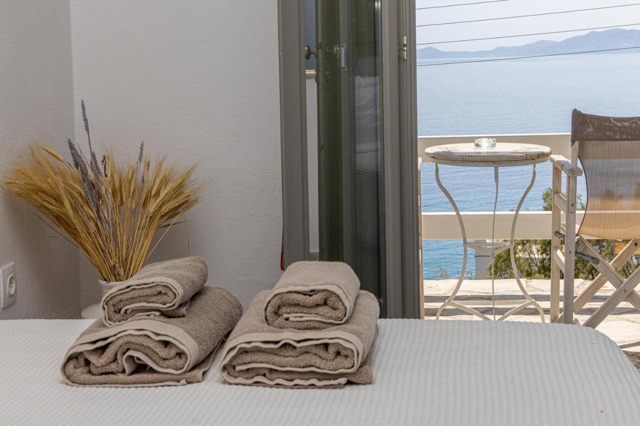 Big Blue Suites & Apartments كيونيا المظهر الخارجي الصورة