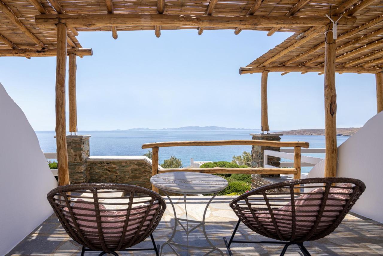 Big Blue Suites & Apartments كيونيا المظهر الخارجي الصورة