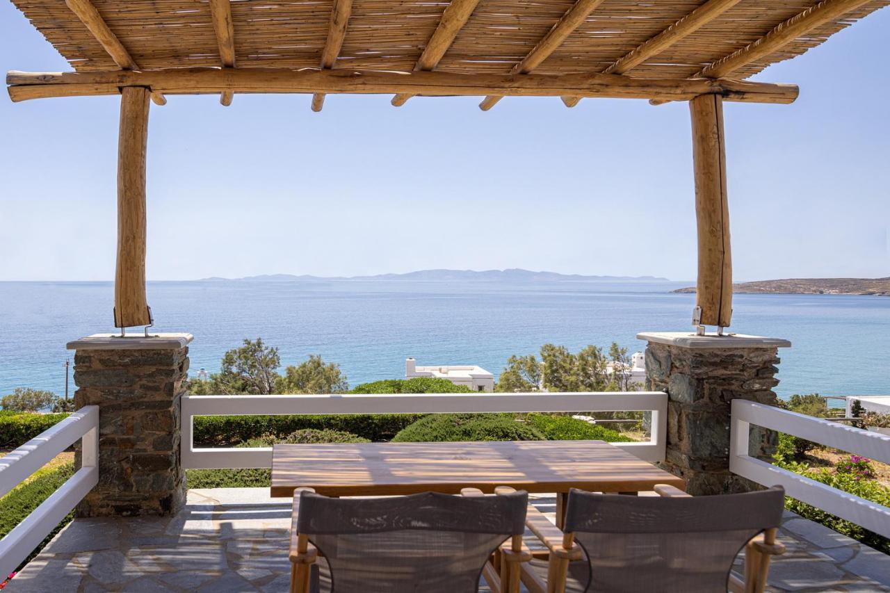 Big Blue Suites & Apartments كيونيا المظهر الخارجي الصورة